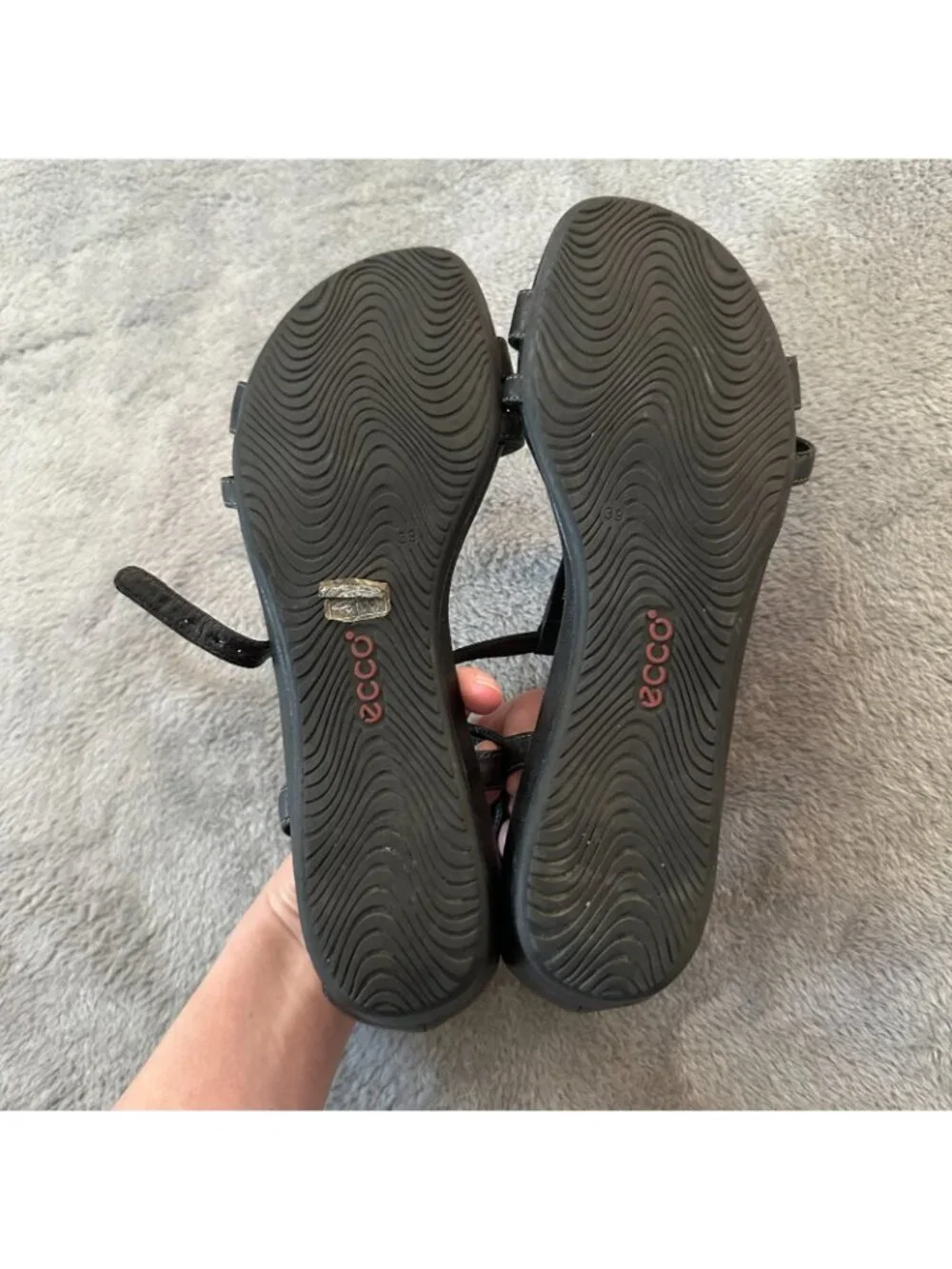 Ecco Black Sandals Strappy Shoes Leather Comfort 39 US 8 8.5